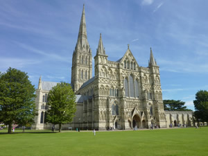 Day Trips - London to Salisbury Cathedral