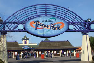 Thorpe Park Taxi Transfer from London
